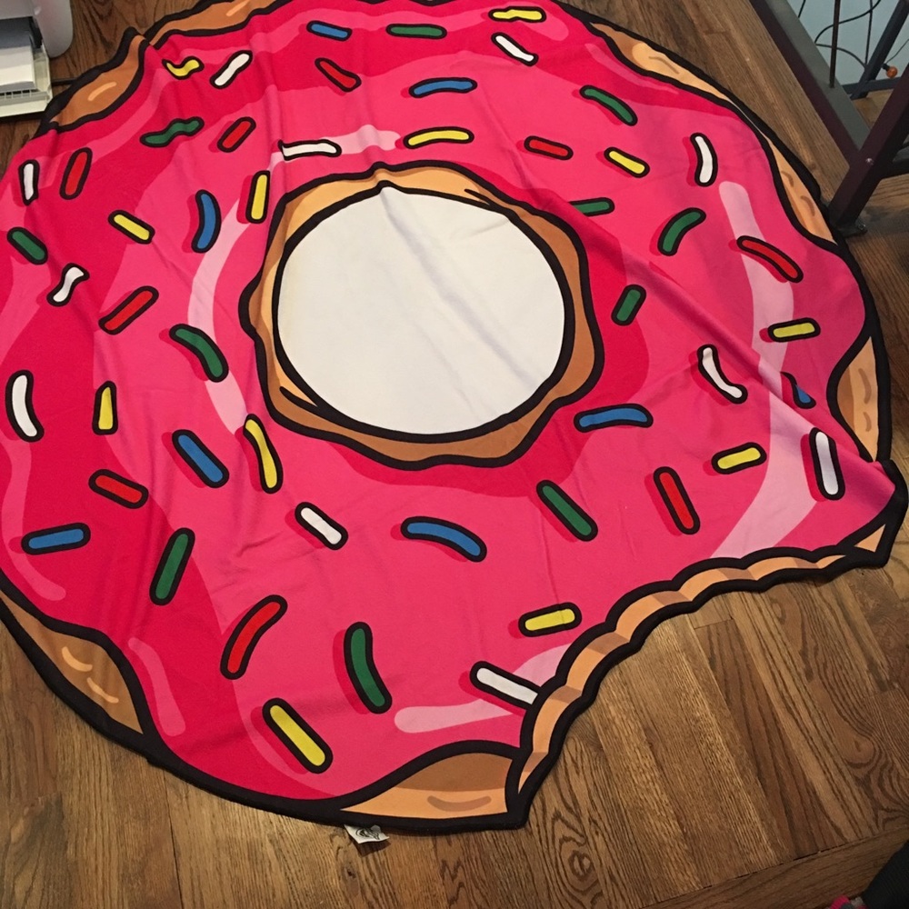 🍩 large sprinkle donut beach towel❤️🧡💚